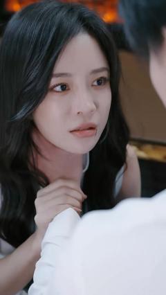 重生后，我和反派大佬结婚了